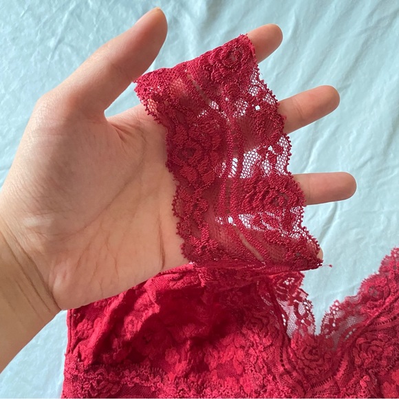 MODA Red Y2K Lace Tank Top - Picture 4 of 7